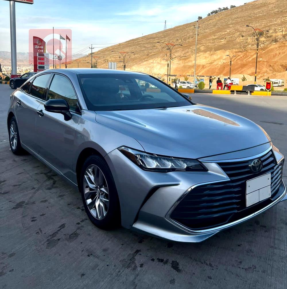 تويوتا أفالون